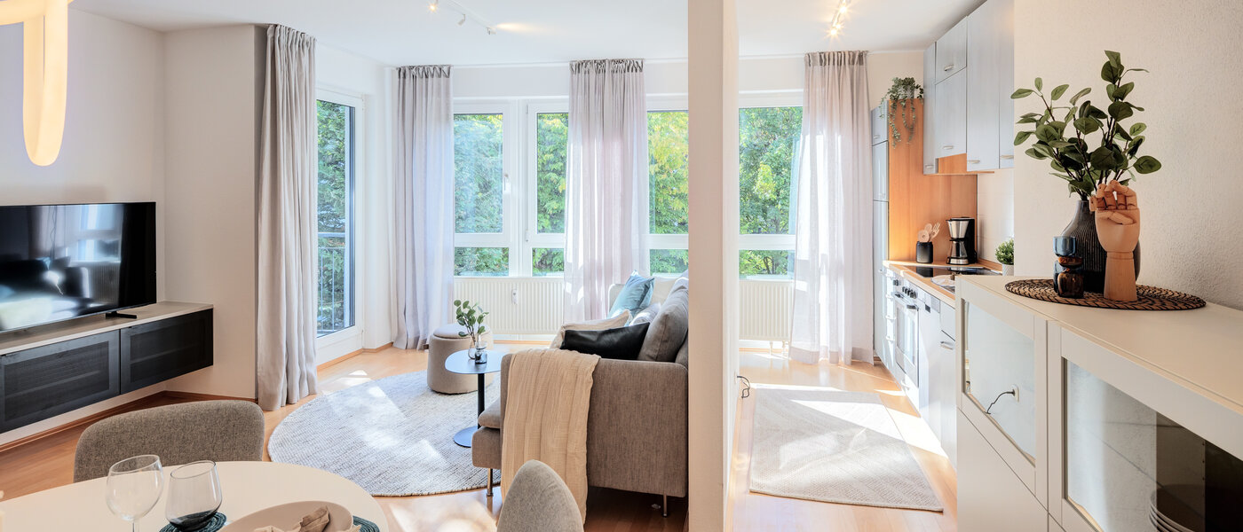 マンション München Obergiesing 03 リビングルーム 14597