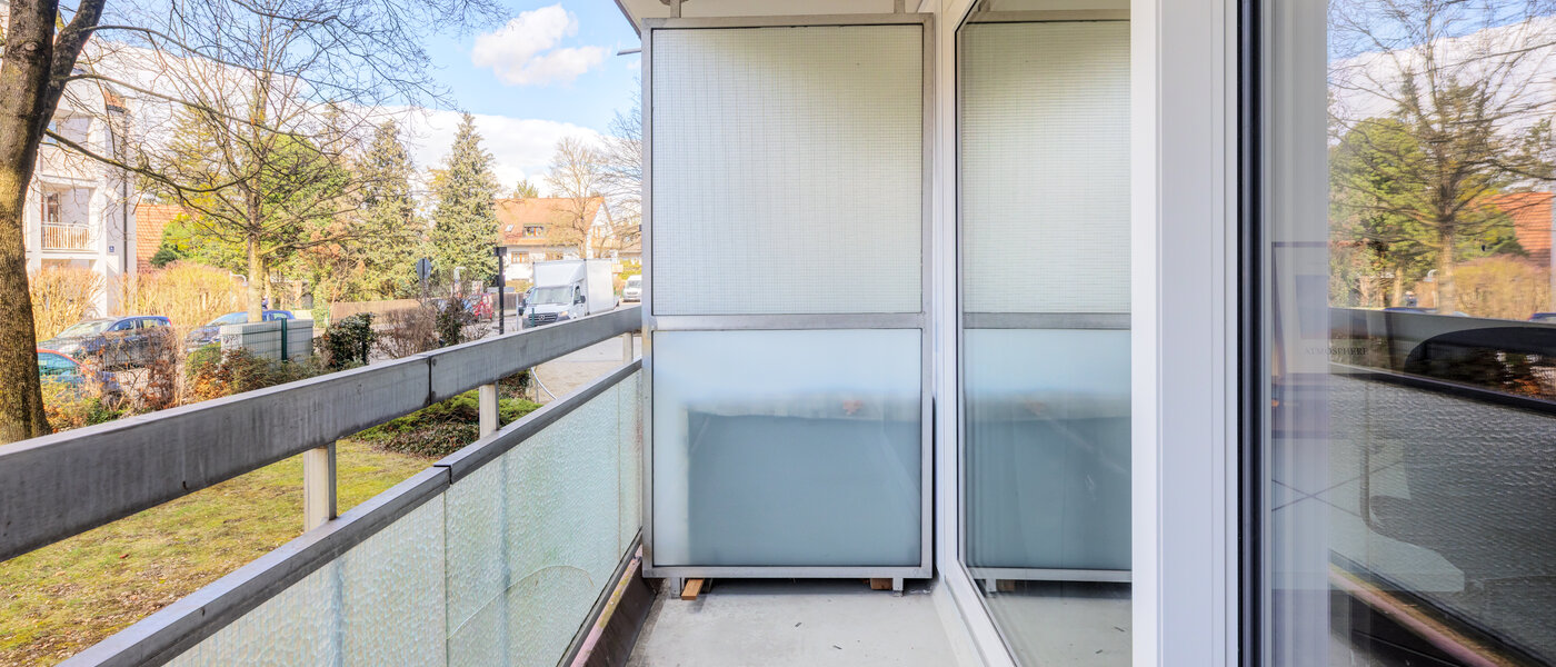 マンション Unterschleißheim 01 ベランダ 14602