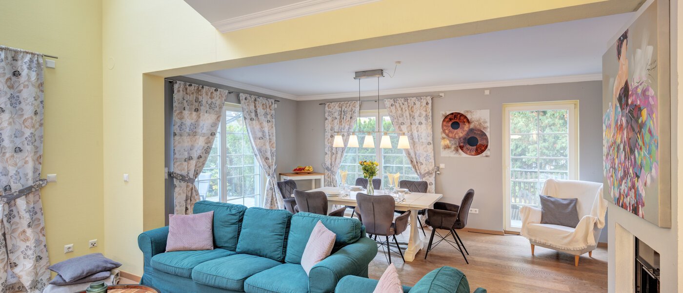 一戸建て Ismaning 02 リビングルーム 14615