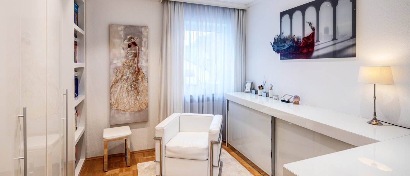 マンション Grünwald 01 仕事部屋 14631