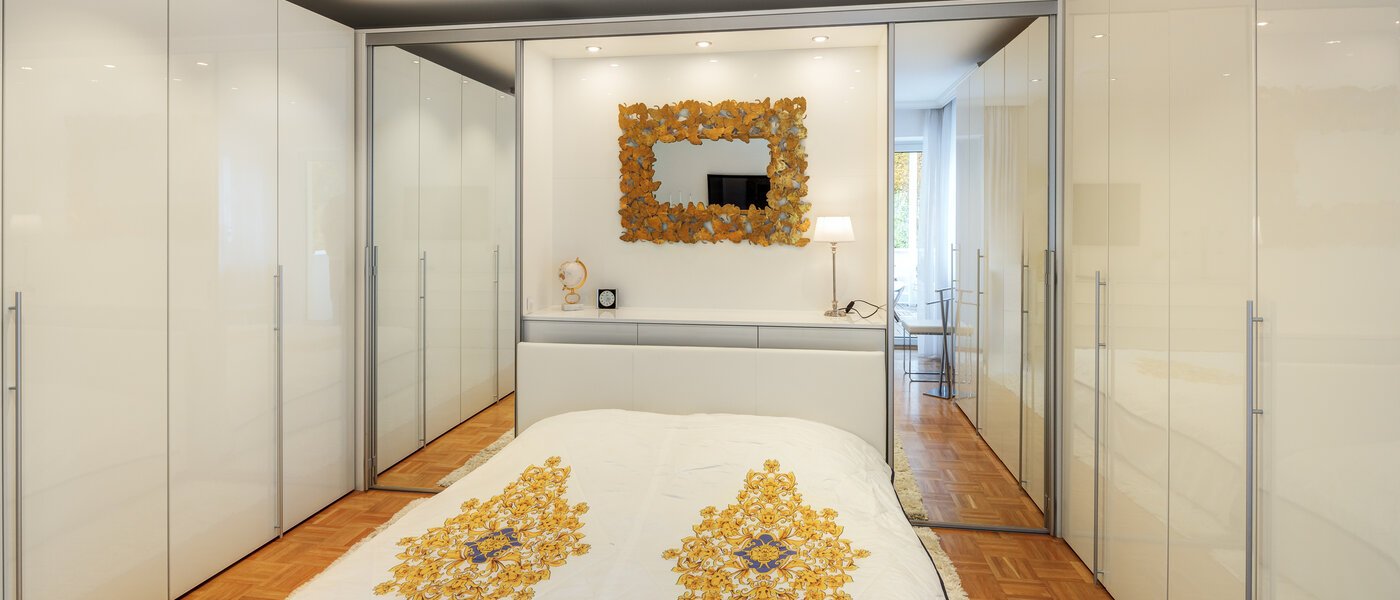 マンション Grünwald 03 1. 寝室 14631