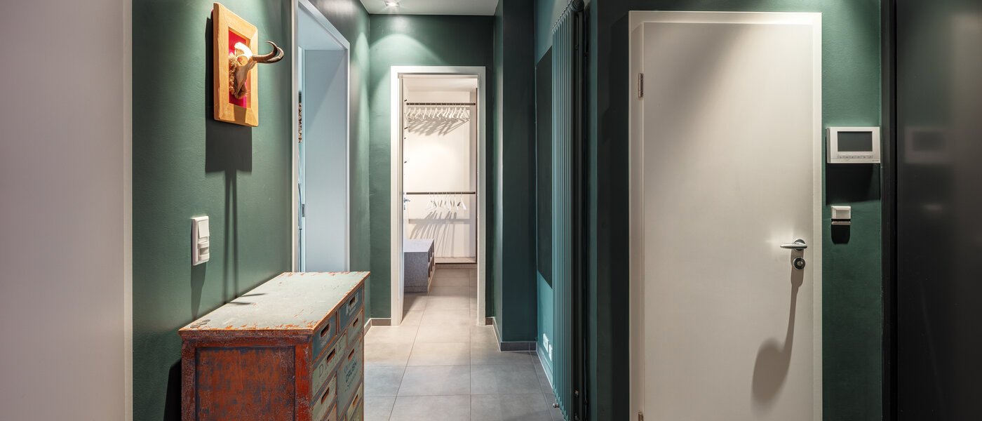 家屋 Vaterstetten 01 玄関入り口 14635