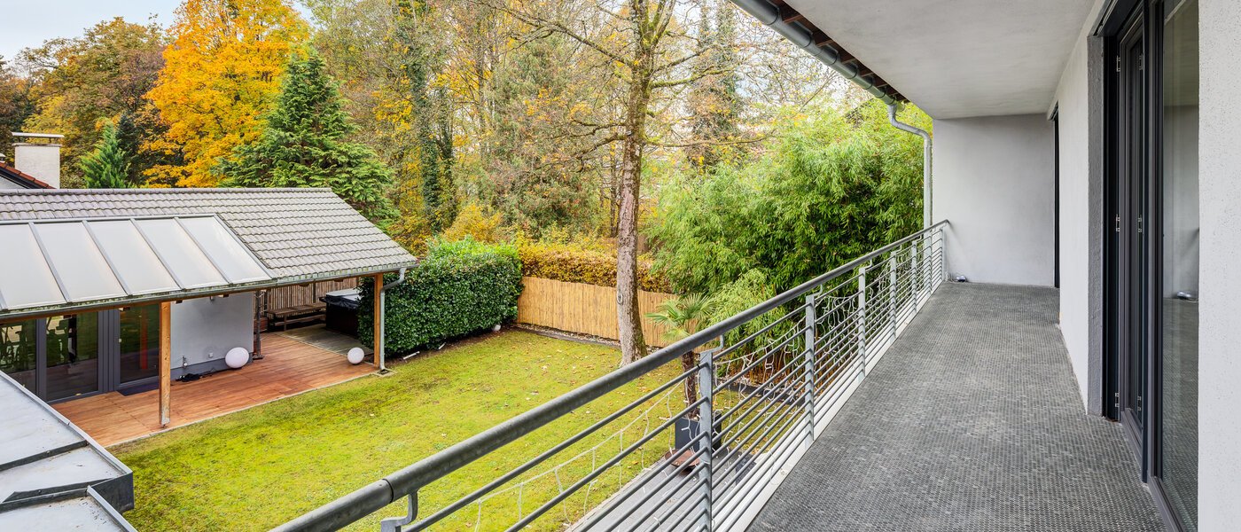 家屋 Vaterstetten 01 ベランダ 14635