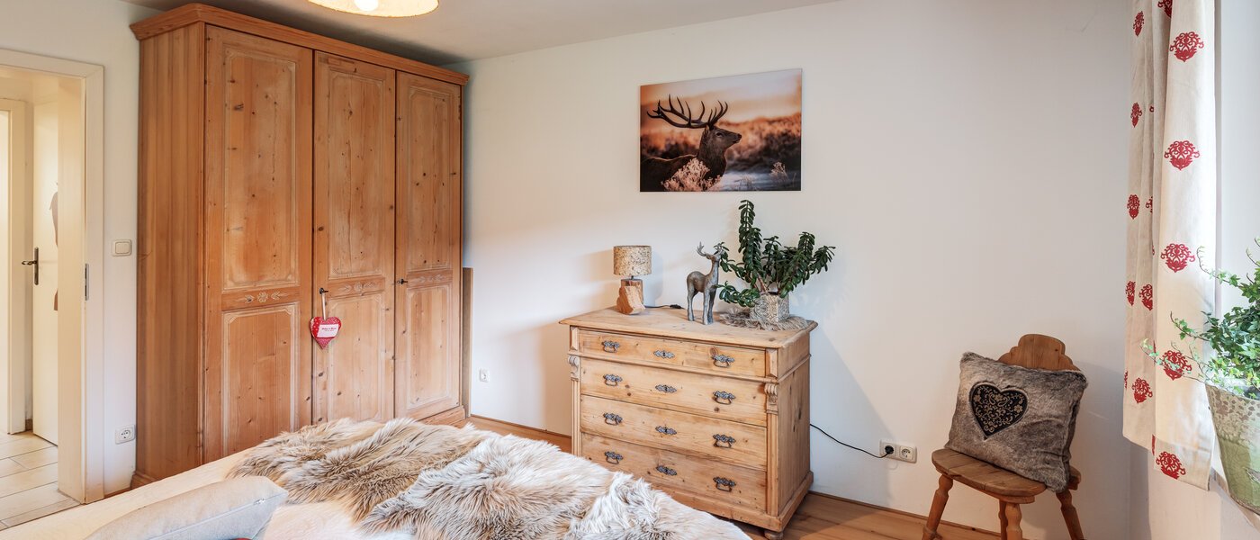 マンション Kreuth 04 寝室 14644