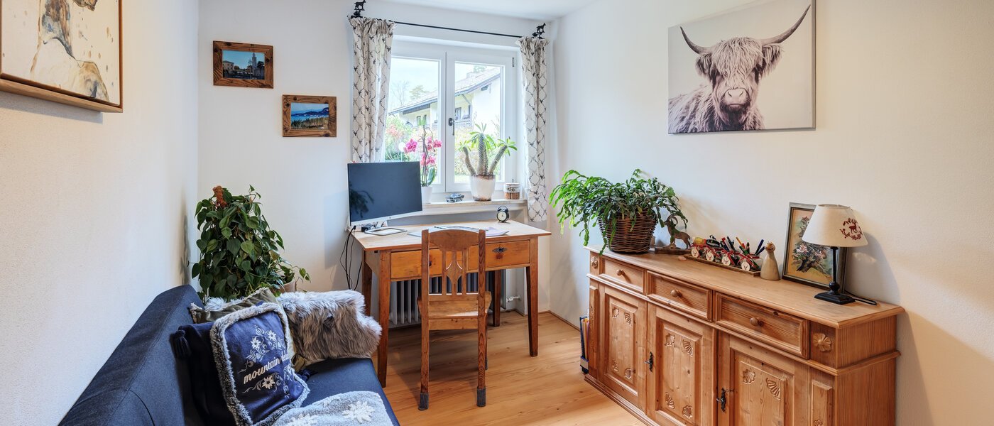 マンション Kreuth 01 ワークルーム/ゲストルーム 14644