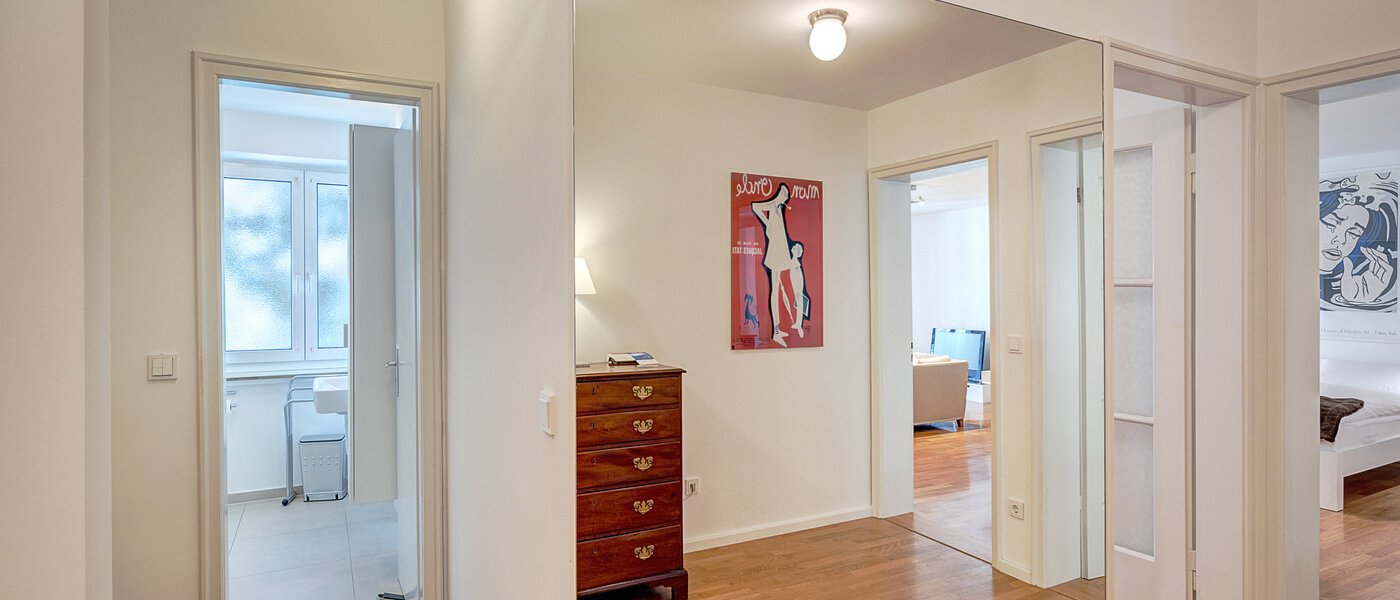 マンション München Schwabing-West 03 玄関入り口 14646