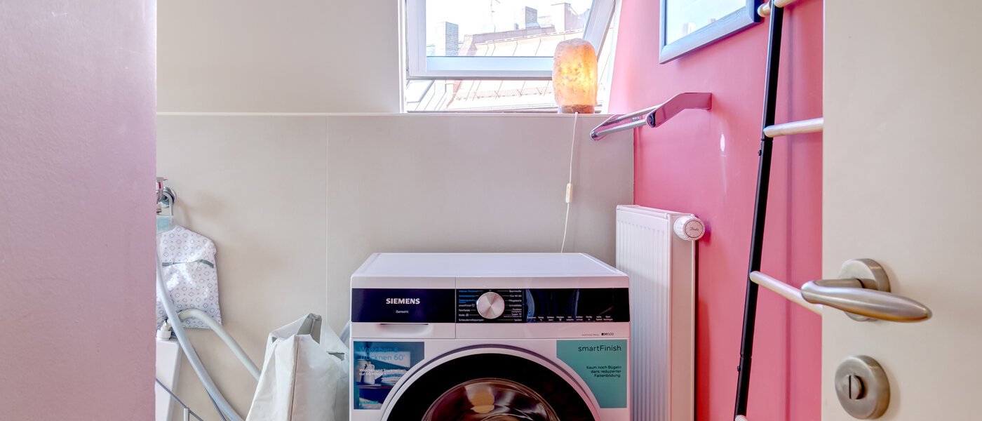 アティック・フラット（屋根裏） München Haidhausen 04 浴室 14648