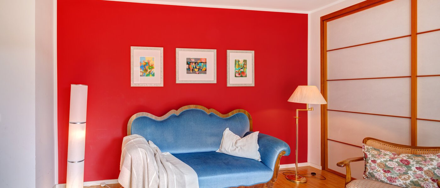 アティック・フラット（屋根裏） München Haidhausen 05 リビングルーム 14648