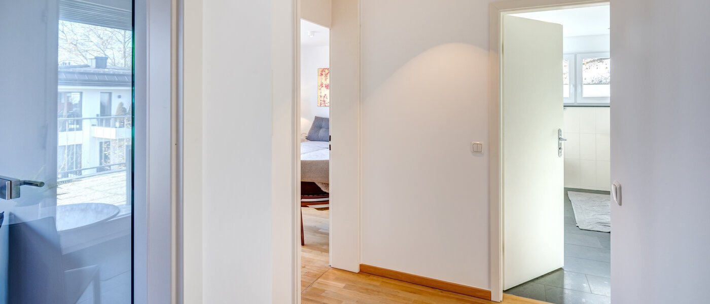 マンション München Herzogpark 04 玄関入り口 14652