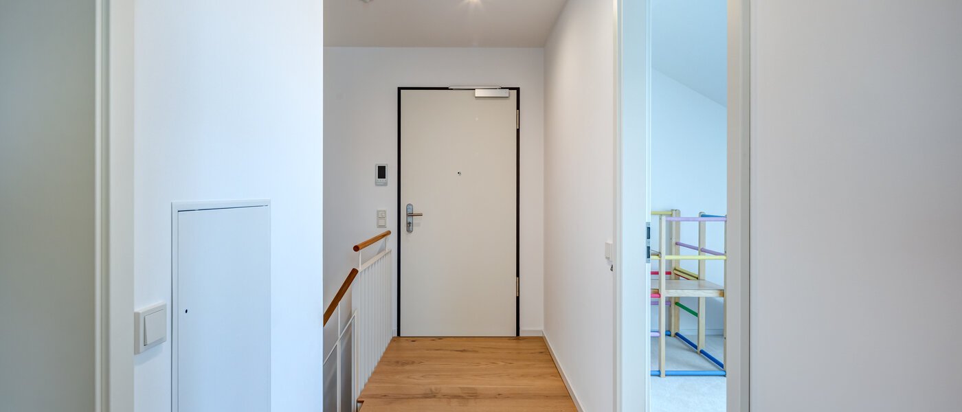 メゾネット・マンション（複数階にわたるマンション） Haar 01 玄関入り口 14664