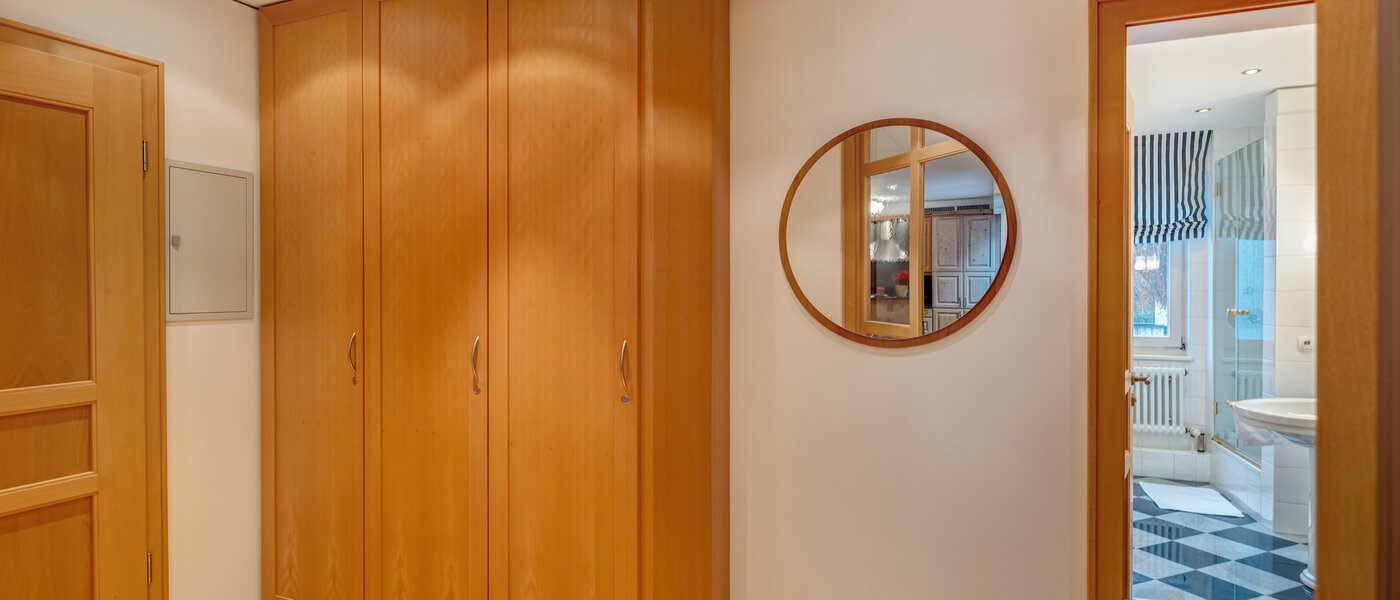 マンション München Fasangarten 03 玄関入り口 14668