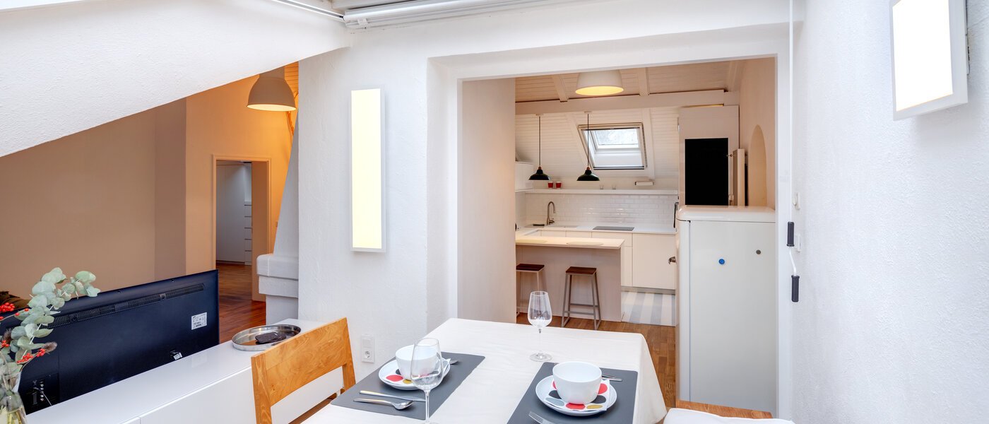 マンション München Solln 03 ダイニングエリア 14670