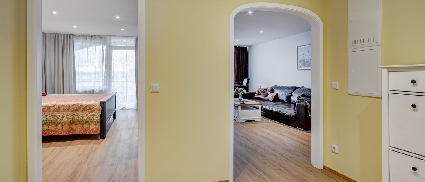 マンション München Bogenhausen 02 玄関入り口 14675