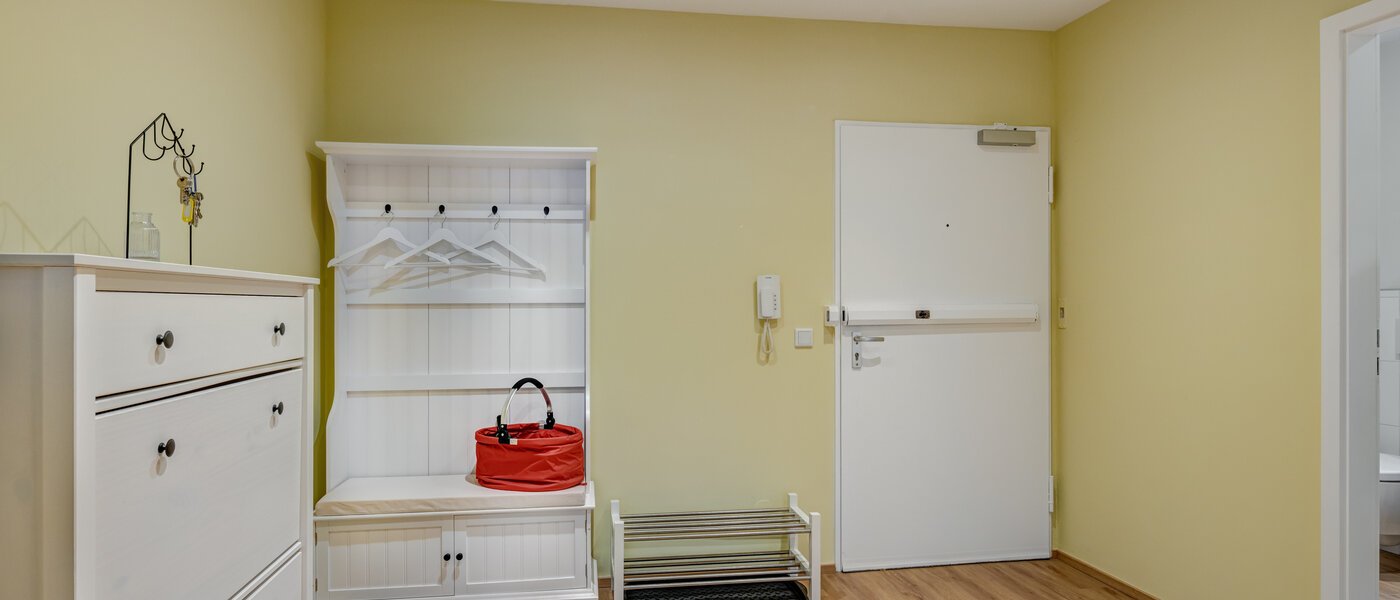 マンション München Bogenhausen 05 玄関入り口 14675