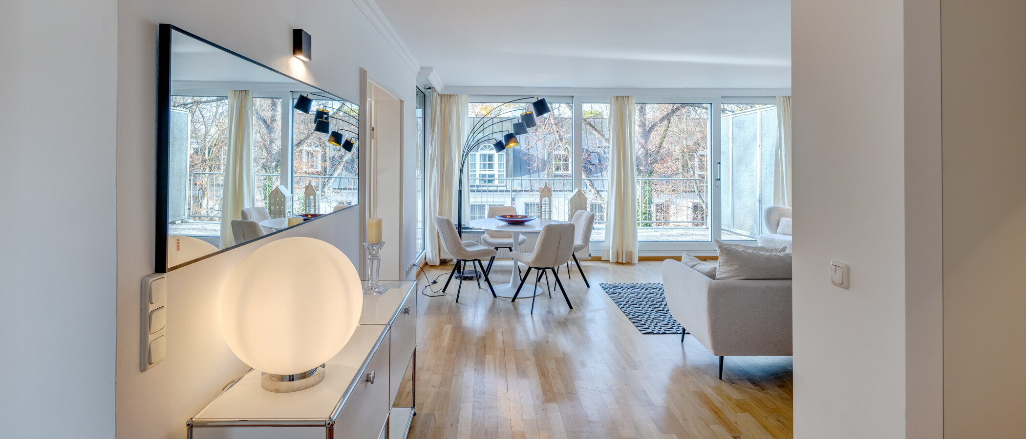 マンション München Herzogpark 05 リビングエリア 14676