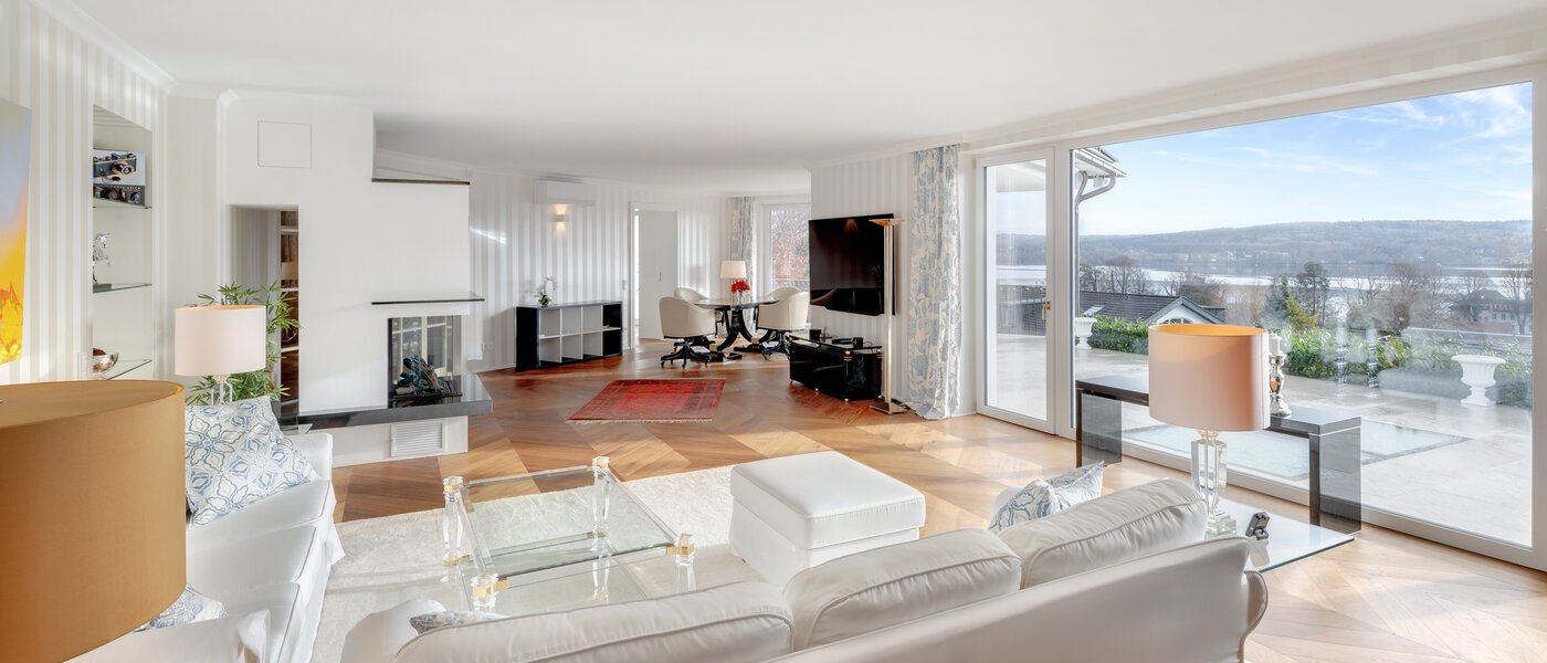 邸宅 Starnberg 04 リビングエリア 14680