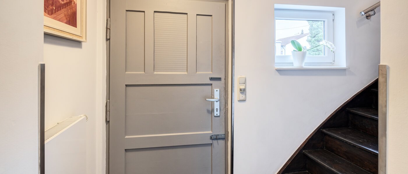 一戸建て München Trudering 04 玄関入り口 14681