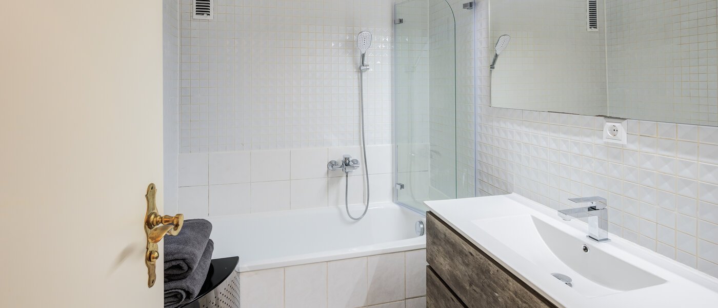 マンション München Solln 01 浴室 14682