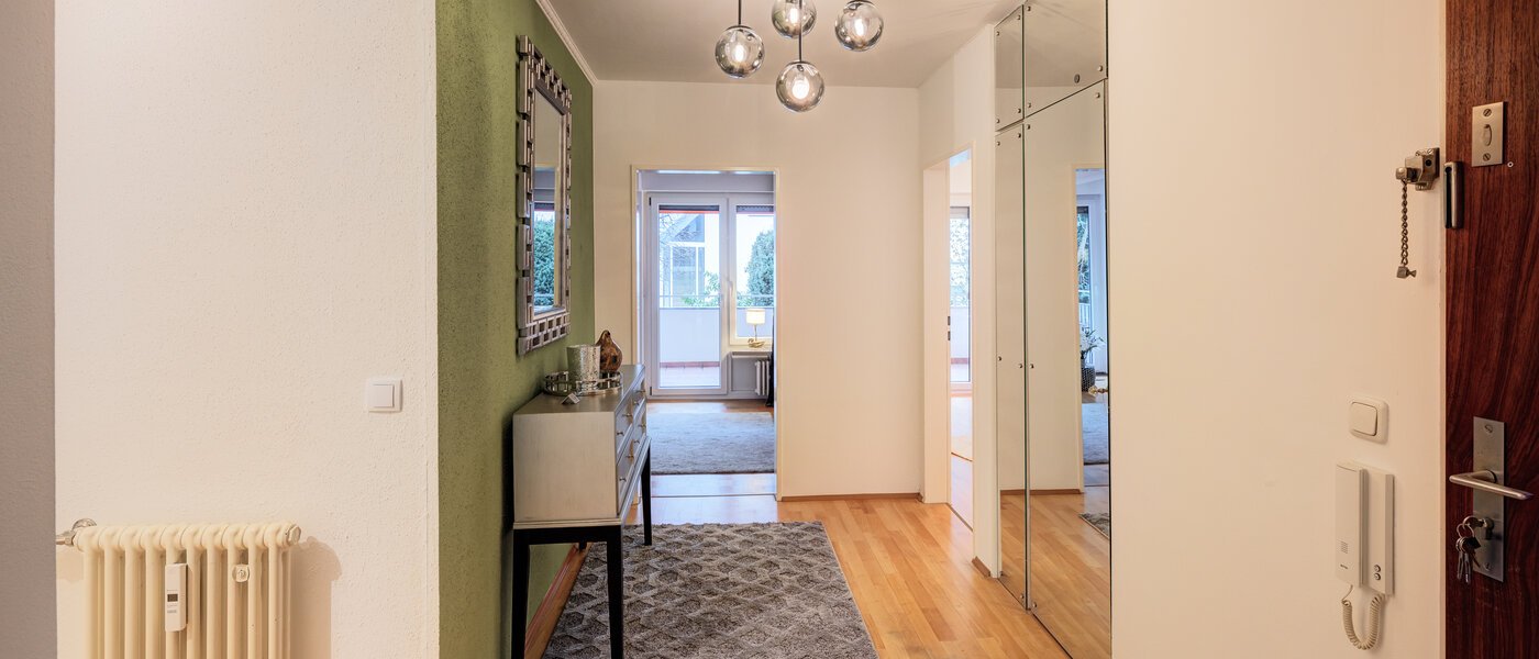 マンション München Solln 02 玄関入り口 14682