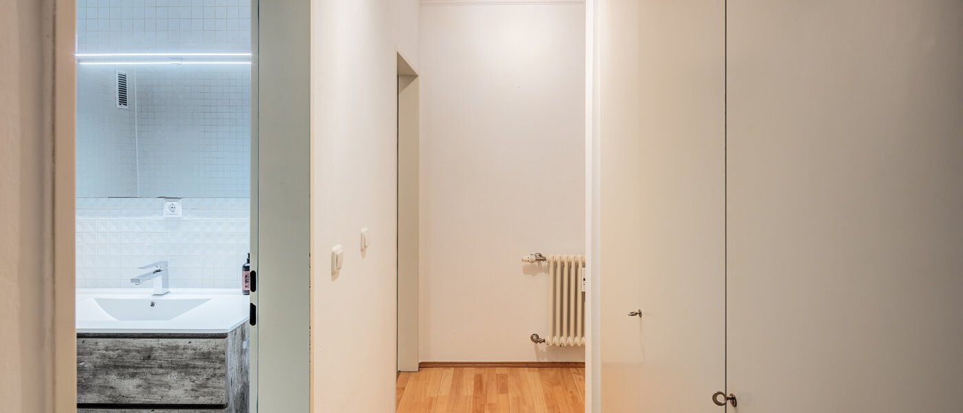 マンション München Solln 04 玄関入り口 14682