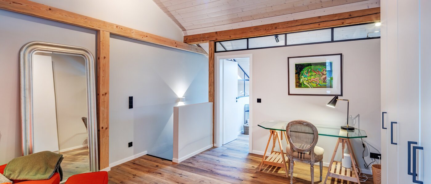 メゾネット・マンション（複数階にわたるマンション） Waakirchen 04 玄関入り口 14683