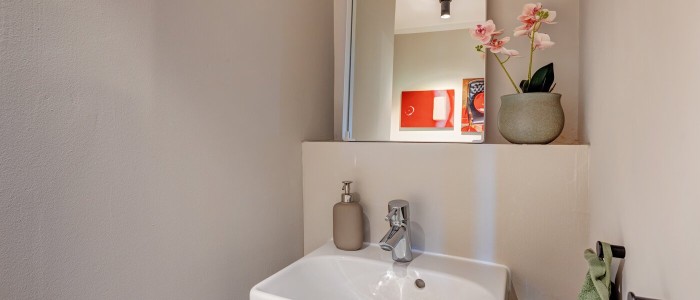 メゾネット・マンション（複数階にわたるマンション） Waakirchen 01 ゲスト用 WC 14683