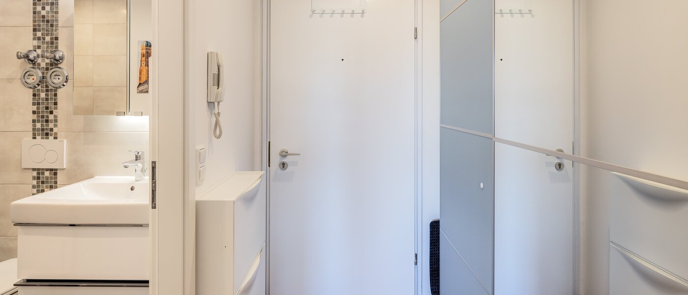 アパルトマン München Schwabing-West 01 玄関入り口 14686