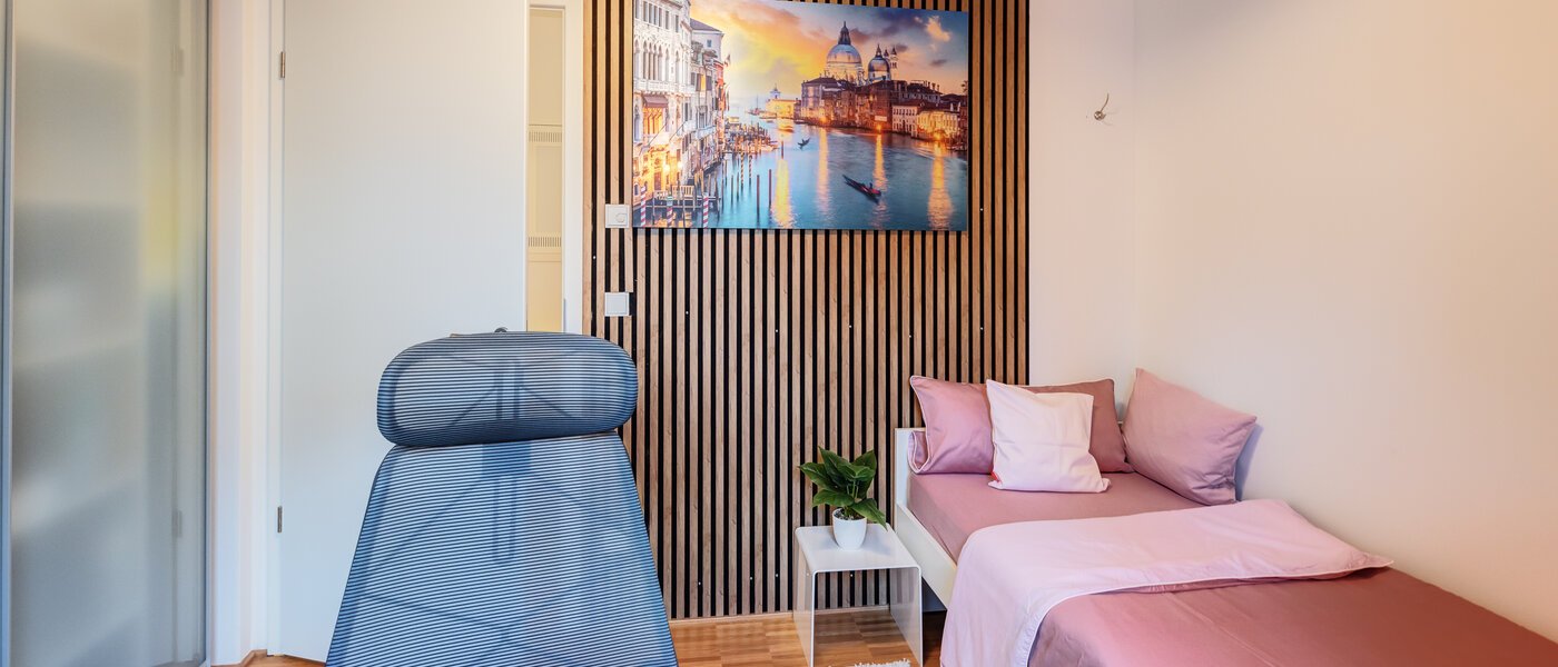 マンション Fürstenfeldbruck 02 3.　寝室 14691