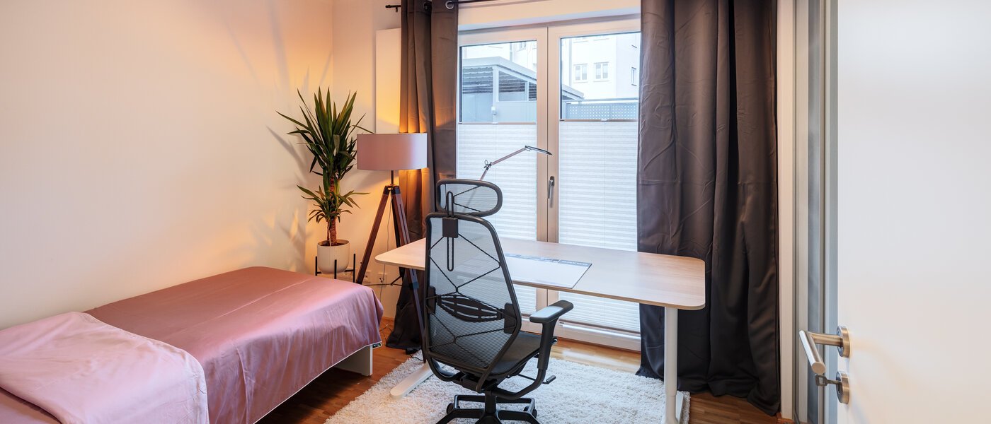 マンション Fürstenfeldbruck 03 3.　寝室 14691