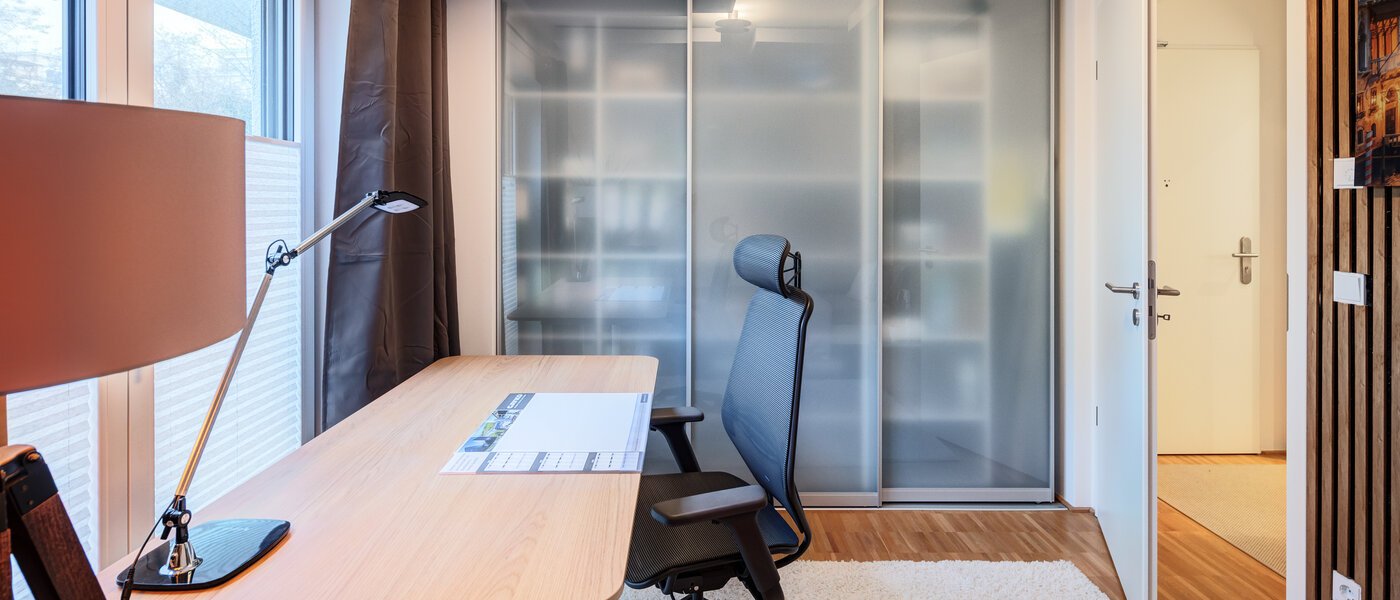 マンション Fürstenfeldbruck 04 3.　寝室 14691