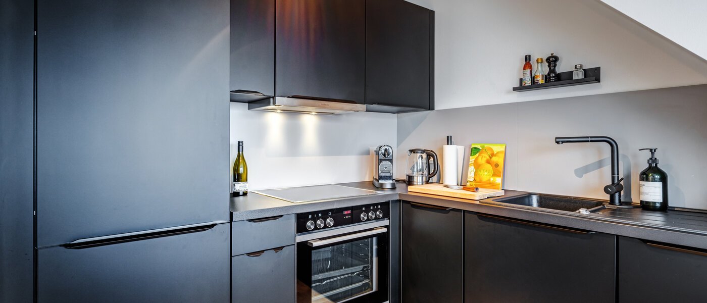 アティック・フラット（屋根裏） München Allach 01 キッチン 14692