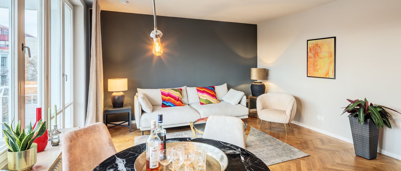 マンション München Maxvorstadt - Universitätsviertel 04 リビングエリア 14693