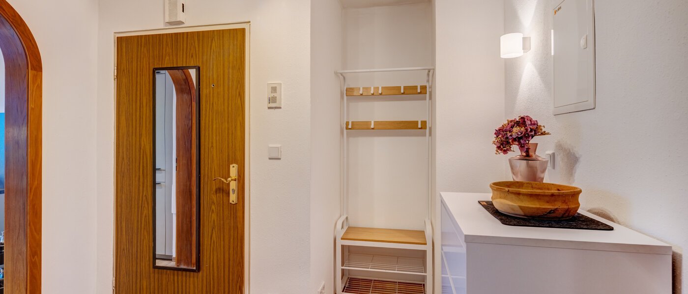 ペントハウス München Nymphenburg 02 玄関入り口 14694