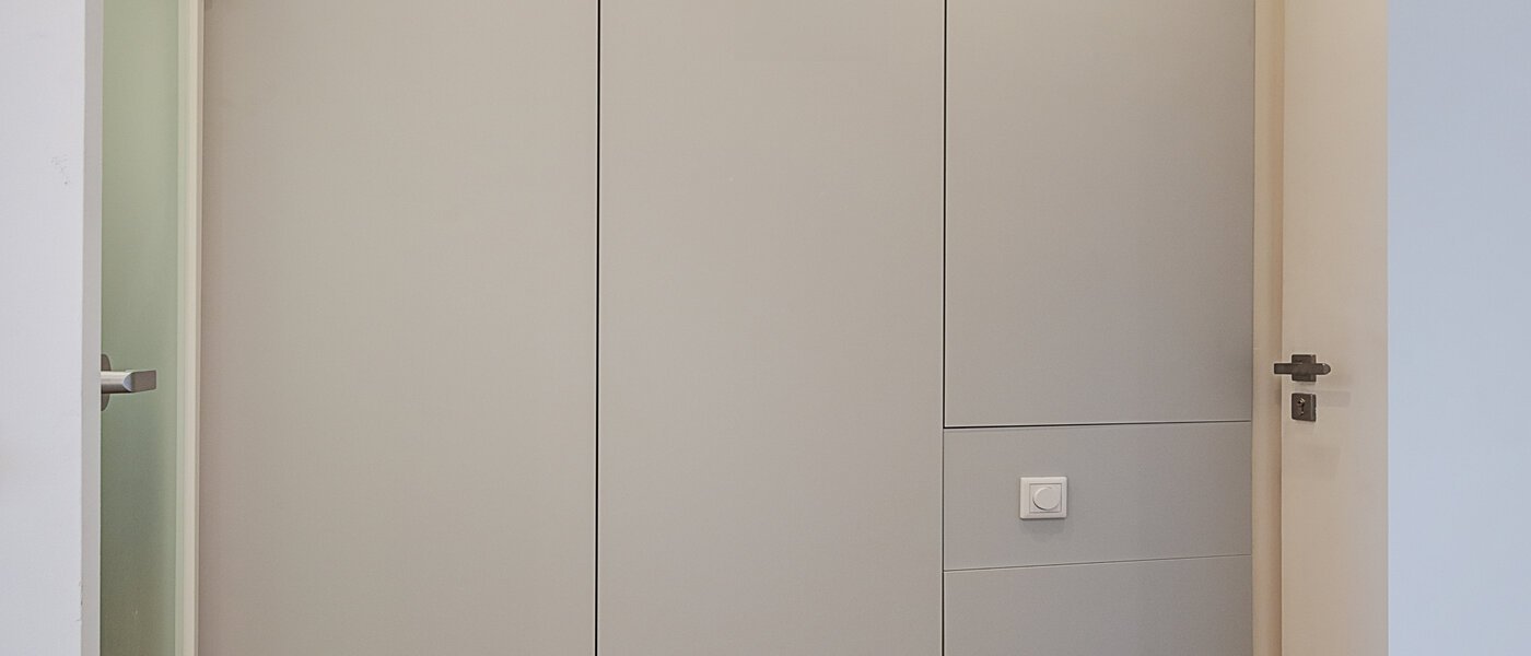 マンション München Parkstadt Solln 01 玄関入り口 14696