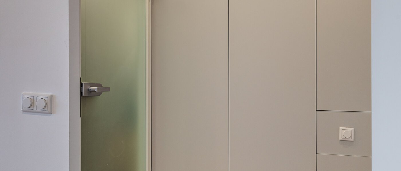 マンション München Parkstadt Solln 02 玄関入り口 14696