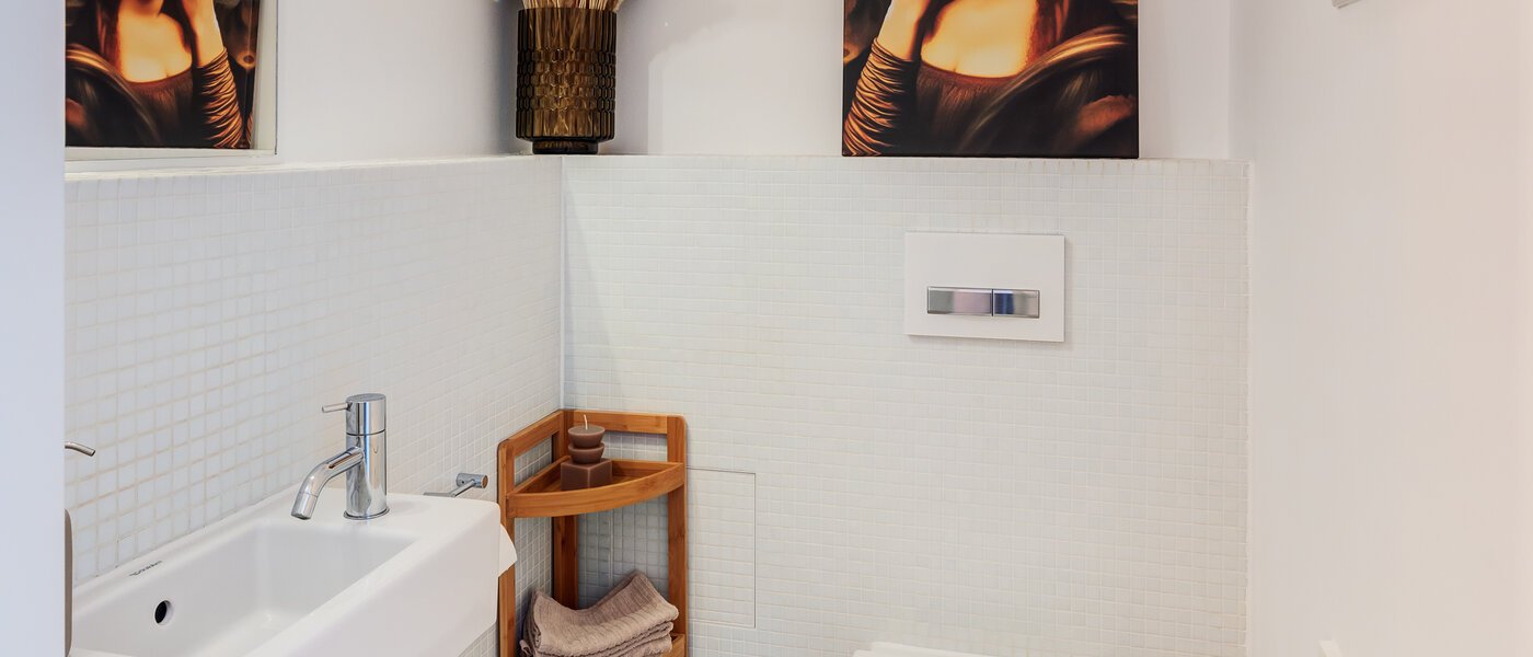 ペントハウス München Neuhausen 01 WC 14699