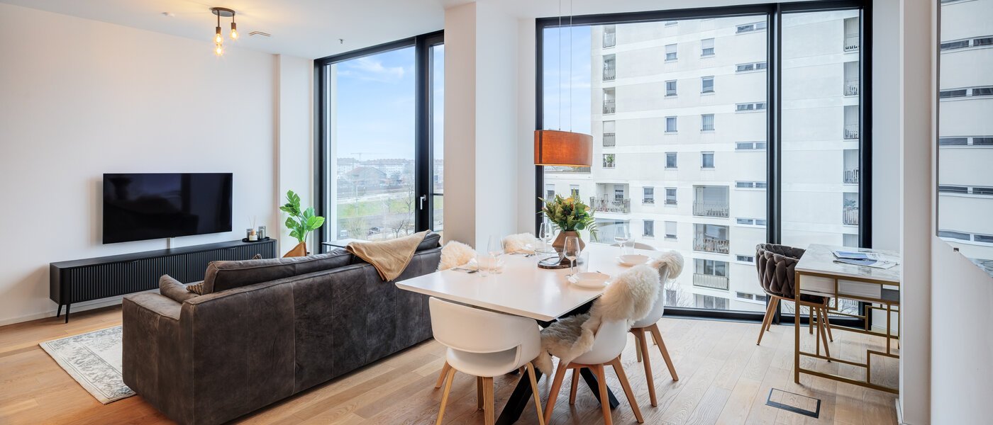 ペントハウス München Neuhausen 01 リビングエリア 14699