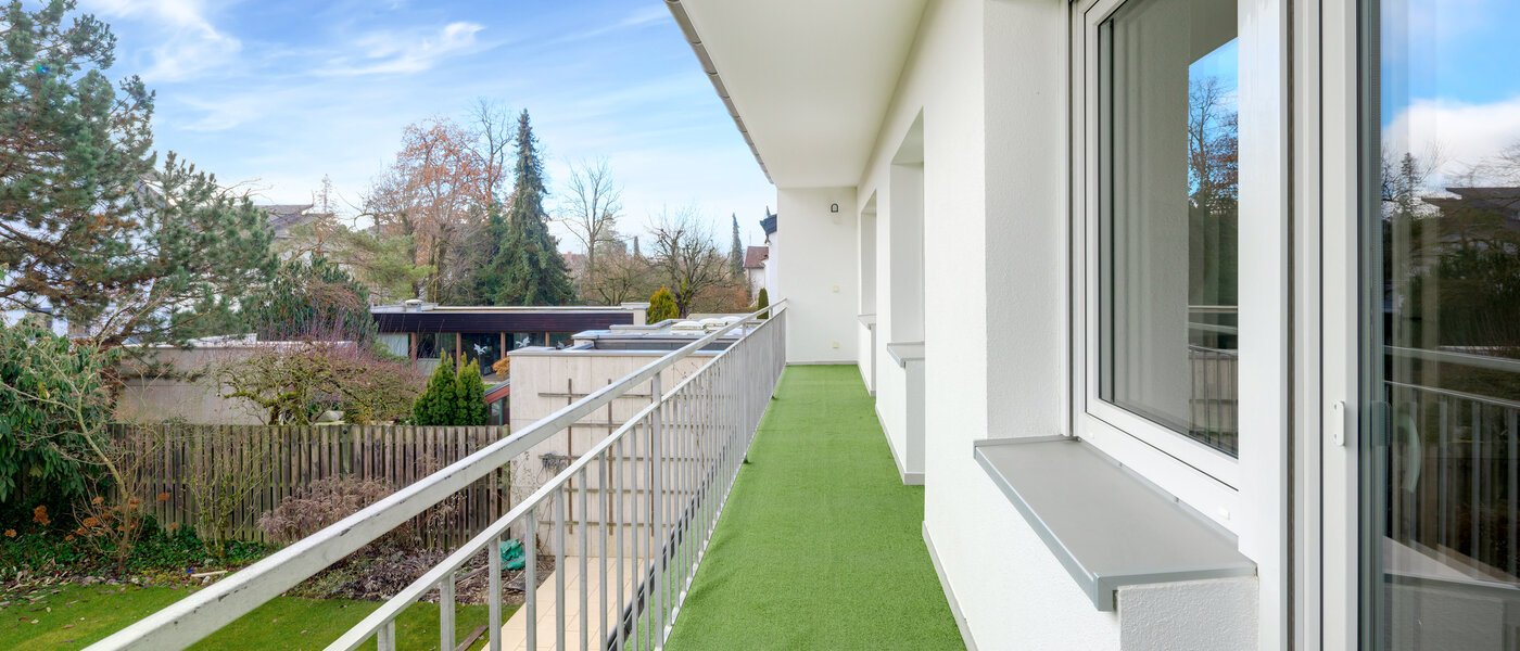 マンション Germering 02 ベランダ 14700