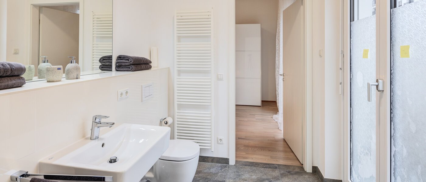 マンション München Milbertshofen 02 1つめの浴室 14703