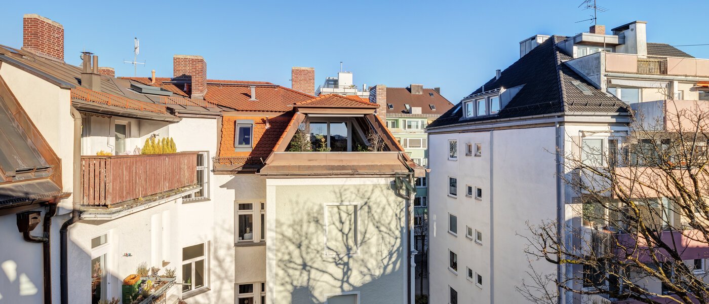 アティック・フラット（屋根裏） München Neuhausen 02 物件からの眺め 14709