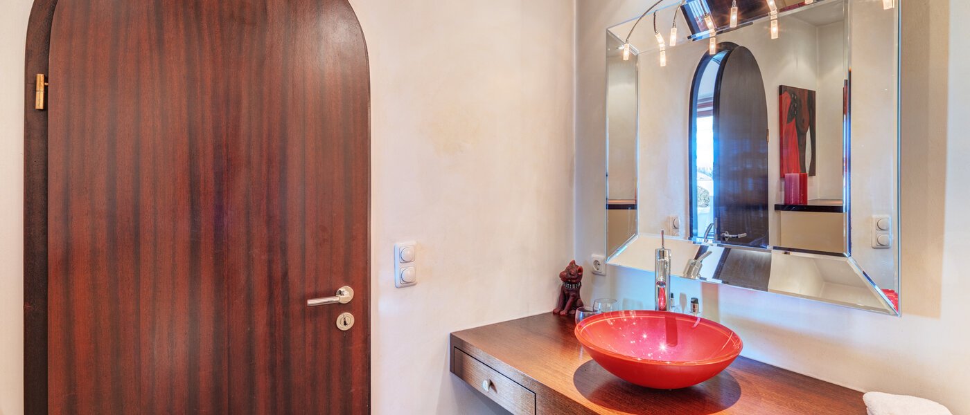 メゾネット・マンション（複数階にわたるマンション） München Maxvorstadt 02 ２つめの浴室 14710