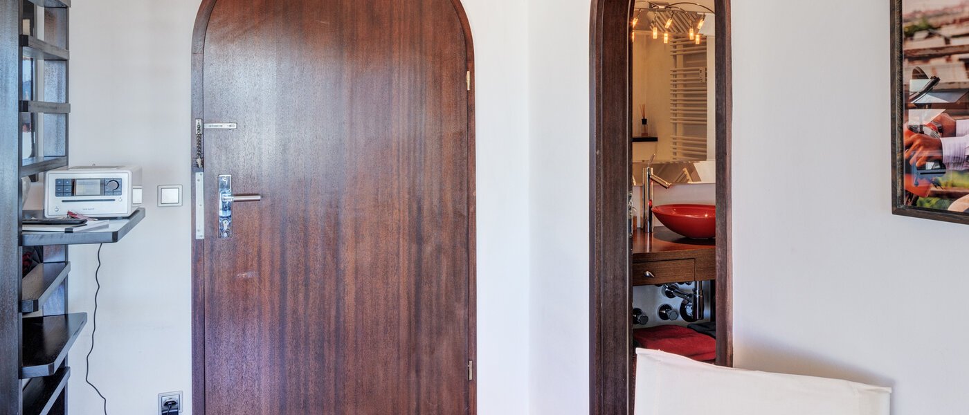 メゾネット・マンション（複数階にわたるマンション） München Maxvorstadt 02 玄関入り口 14710