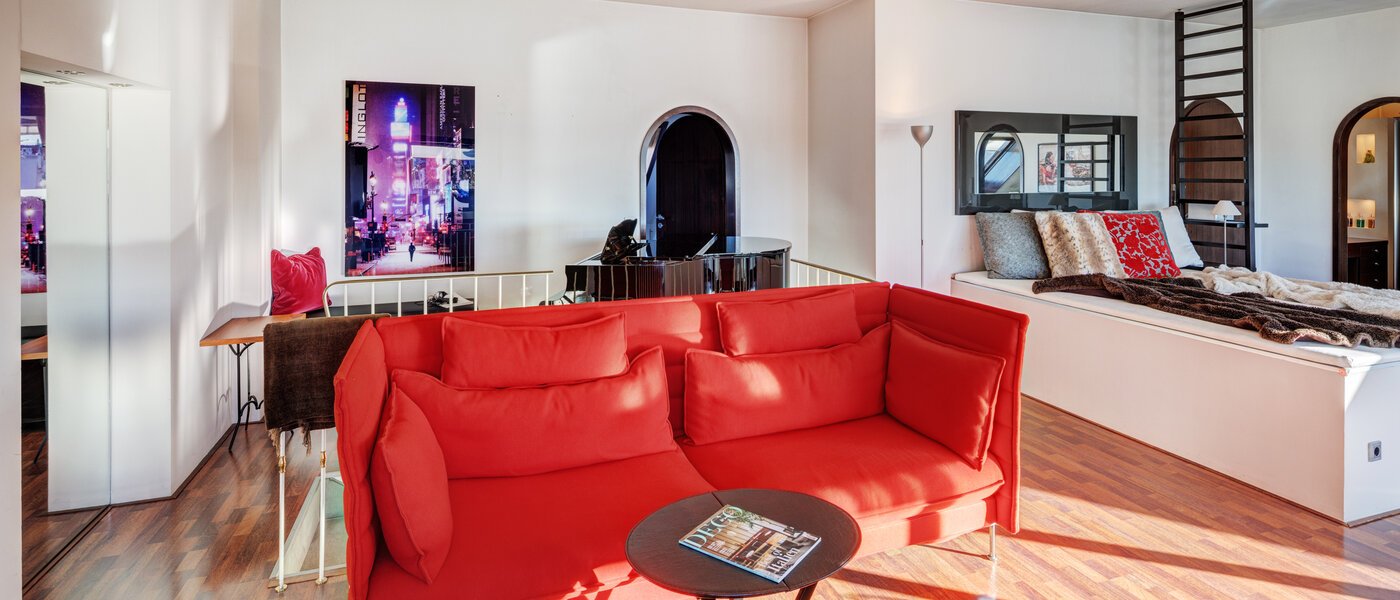 メゾネット・マンション（複数階にわたるマンション） München Maxvorstadt 05 リビングエリア 14710