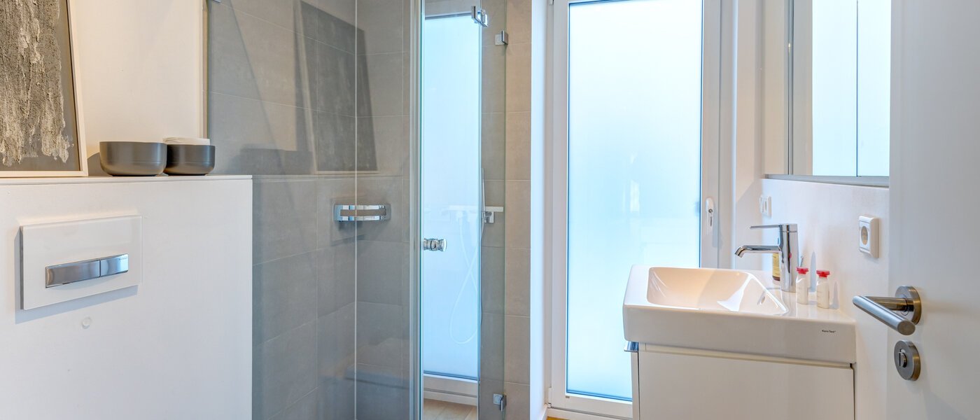 マンション München Harlaching 01 3つめの浴室 14713