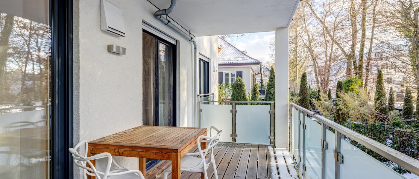 マンション München Harlaching 01 ベランダ 14713