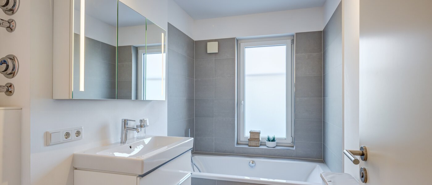 マンション München Harlaching 01 1つめの浴室 14713