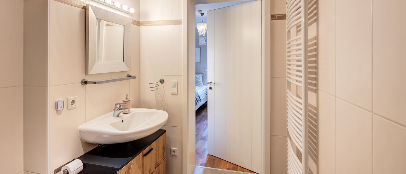 テラスハウス角住宅 München Untermenzing 02 ２つめの浴室 14723