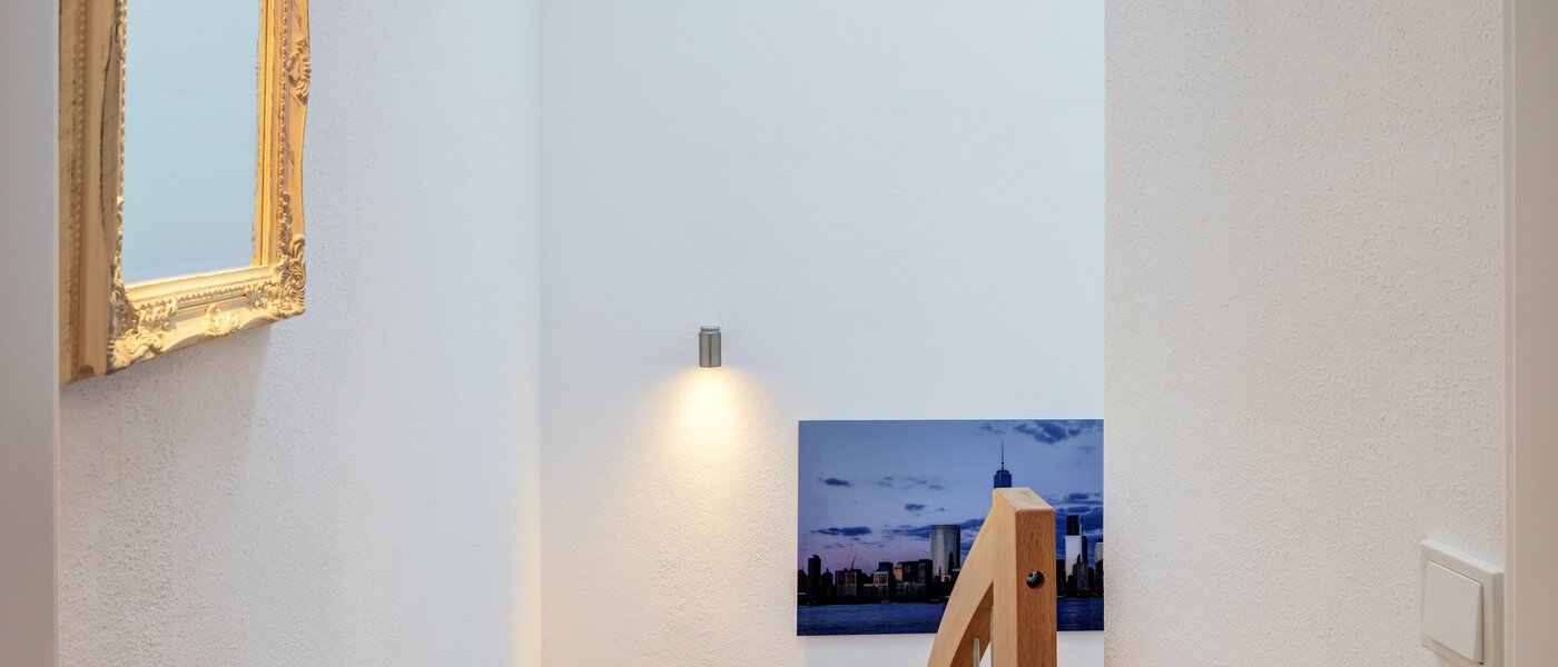 テラスハウス角住宅 München Untermenzing 07 玄関入り口 14723