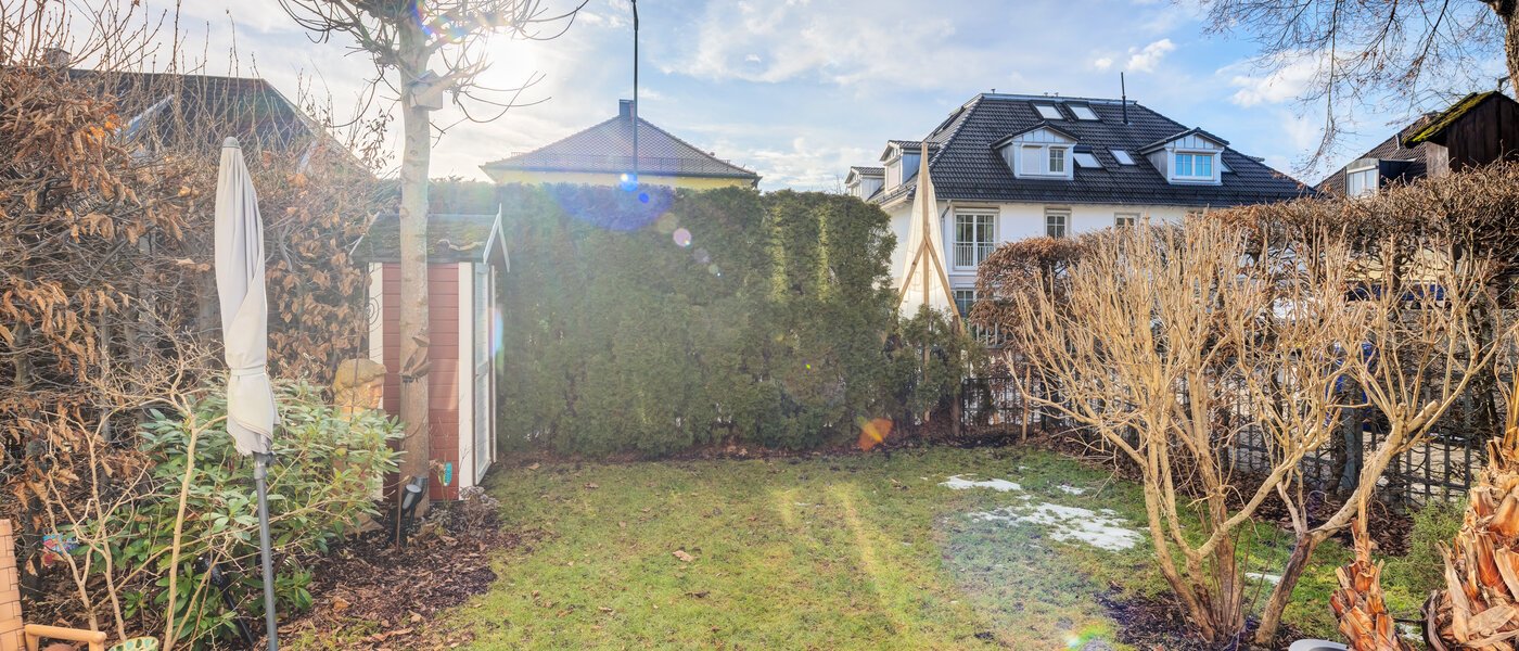 テラスハウス角住宅 München Untermenzing 02 庭 14723