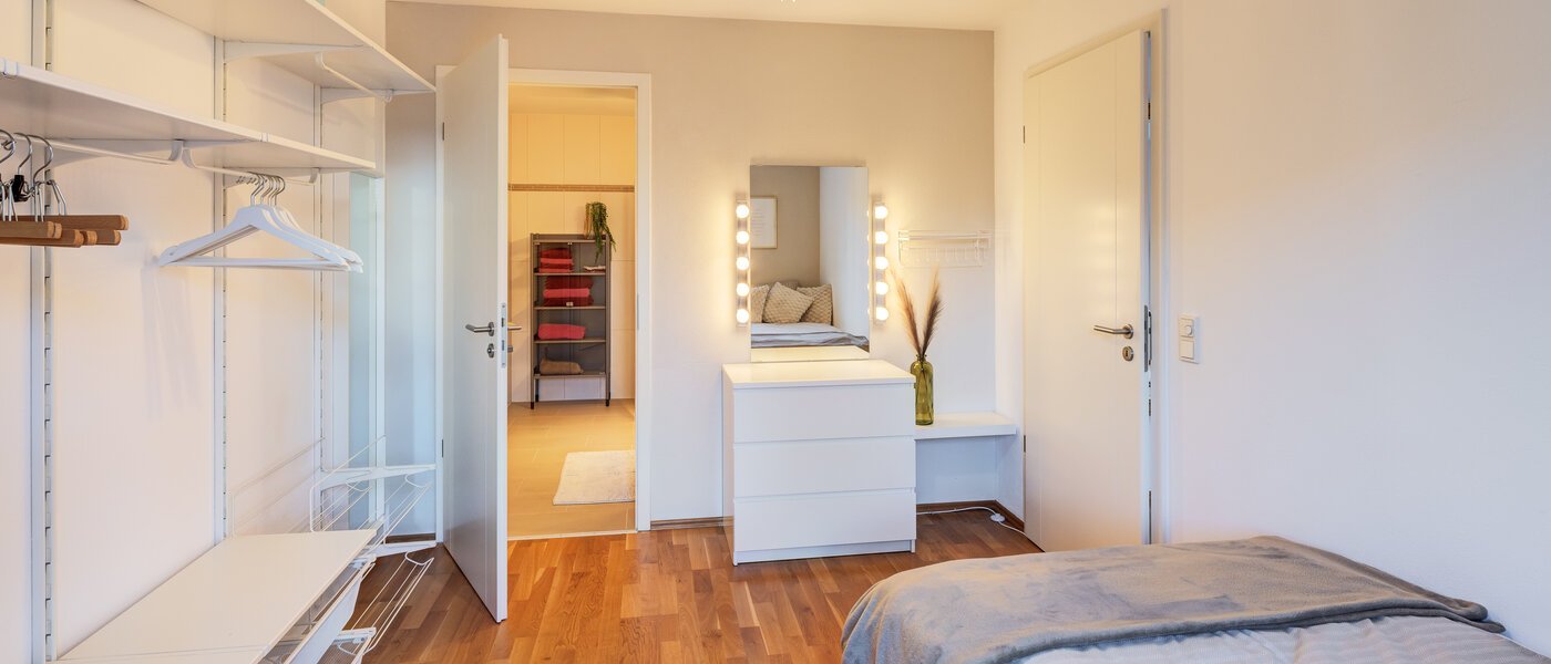 テラスハウス角住宅 München Untermenzing 02 2.　寝室 14723